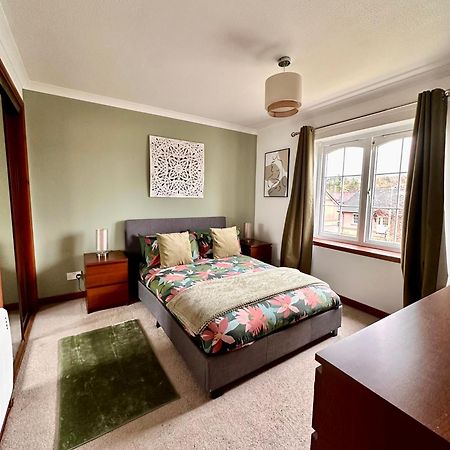 Apartment With Parking, Close To The Raigmore Hospital Inverness Exterior photo